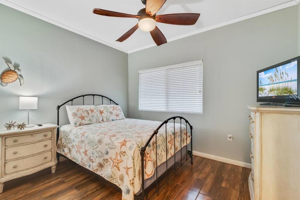 Doral 103 - Charming Beachfront / Ground Floor Condo! Gulf Shores Exterior photo