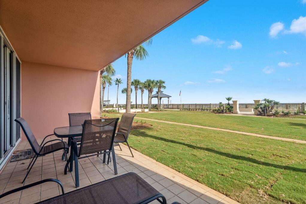 Doral 103 - Charming Beachfront / Ground Floor Condo! Gulf Shores Exterior photo